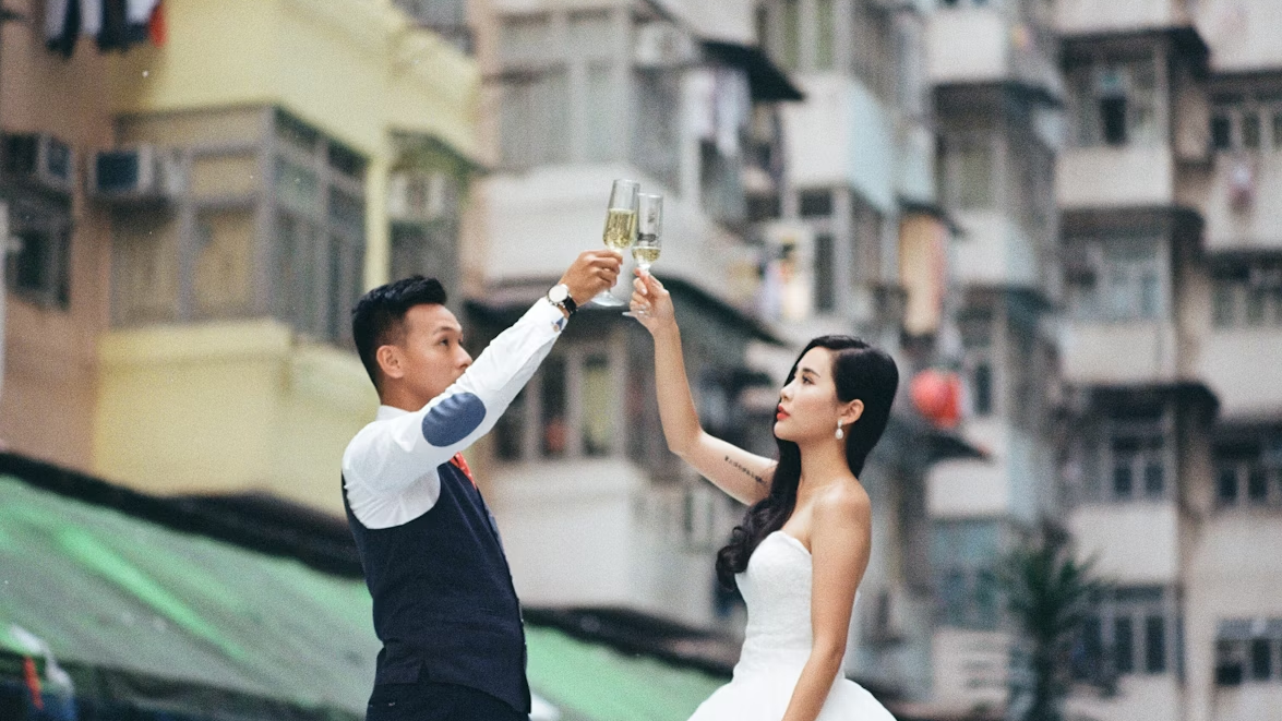 What to Expect When Planning a Wedding That Breaks All the Traditions